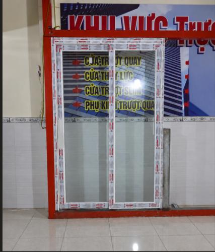 HOÀN THÀNH GIA CÔNG BỘ CỬA TRƯỢT QUAY 2 CÁNH TRẮNG SỮA VẠN XUÂN THÀNH TẠI CÔNG TRÌNH QUẬN 12
