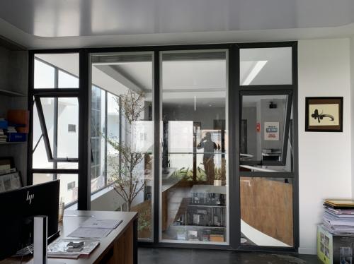 VÌ SAO CỬA NHÔM KÍNH XINGFA LẠI ĐƯỢC ƯA CHUỘNG ĐẾN VẬY