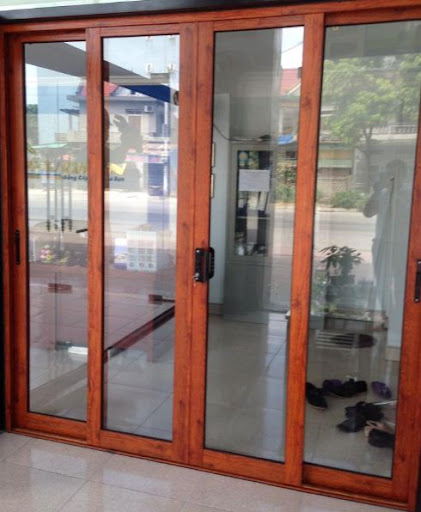 CỬA ĐI XINGFA LÙA VÂN GỖ