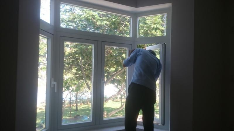 Cửa nhôm xingfa quân 7