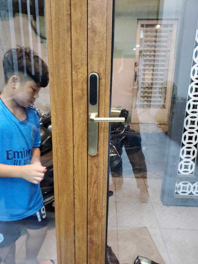 Khóa điện tử cho cửa nhôm Khóa điện tử cho cửa nhôm