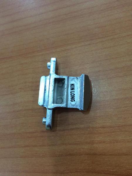 VẤU HÃM CỬA TRƯỢT T95-02 (T95-02)